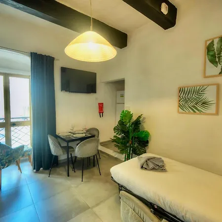 アパート Cozy Flat. Swim 2 Minutes Walk. The Old Mcri1-1 *