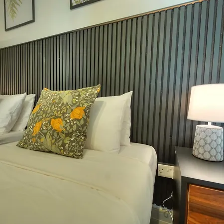 Cozy Flat. Swim 2 Minutes Walk. The Old Mcri1-1 バレッタ