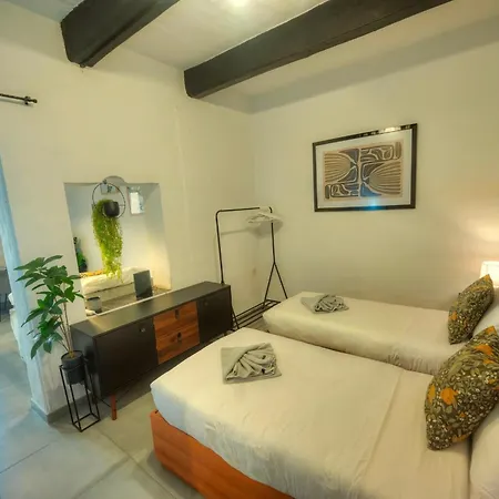 Cozy Flat. Swim 2 Minutes Walk. The Old Mcri1-1 Daire Valletta