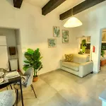 Cozy Flat. Swim 2 Minutes Walk. The Old Mcri1-1 * Valletta