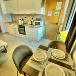 Cozy Flat. Swim 2 Minutes Walk. The Old Mcri1-1