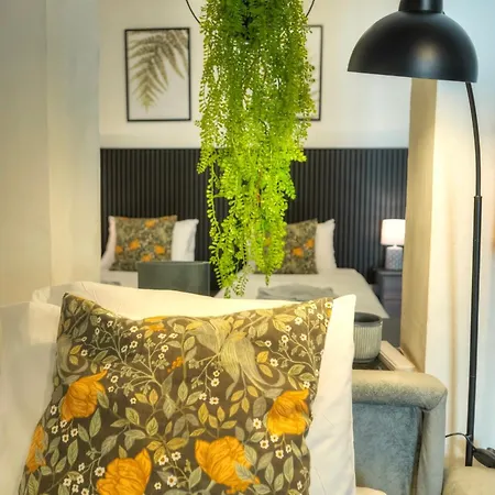 Cozy Flat. Swim 2 Minutes Walk. The Old Mcri1-1 * La Valletta